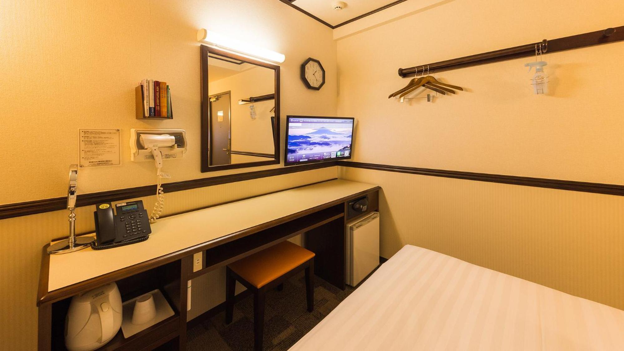 Toyoko Inn Osaka Shinsaibashi Nishi Habitación foto