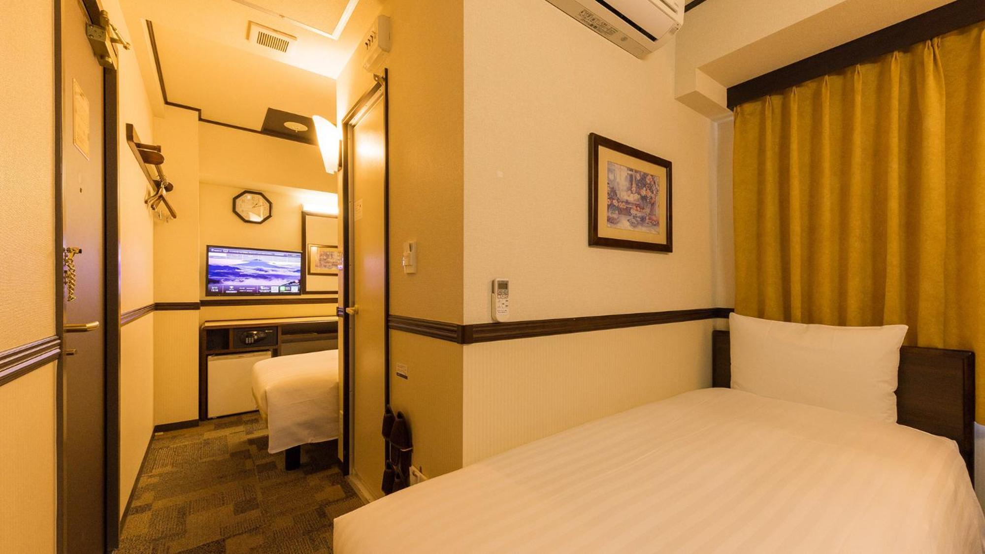 Toyoko Inn Osaka Shinsaibashi Nishi Habitación foto